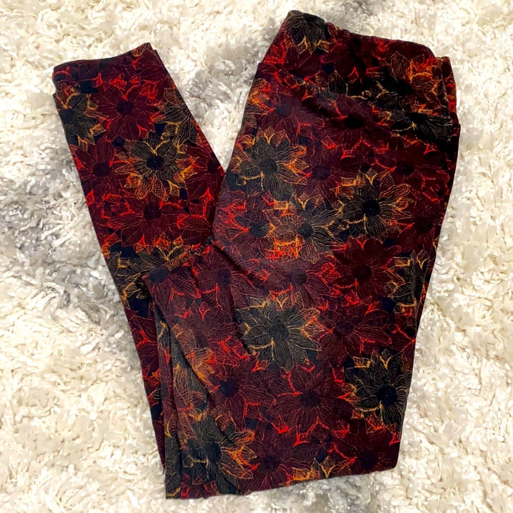 Lularoe leggings. EUC.